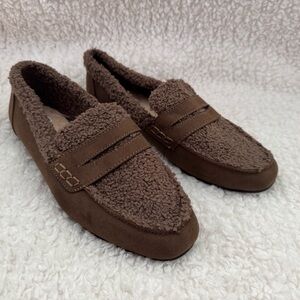 NWT GAP Cozy Brown Loafers